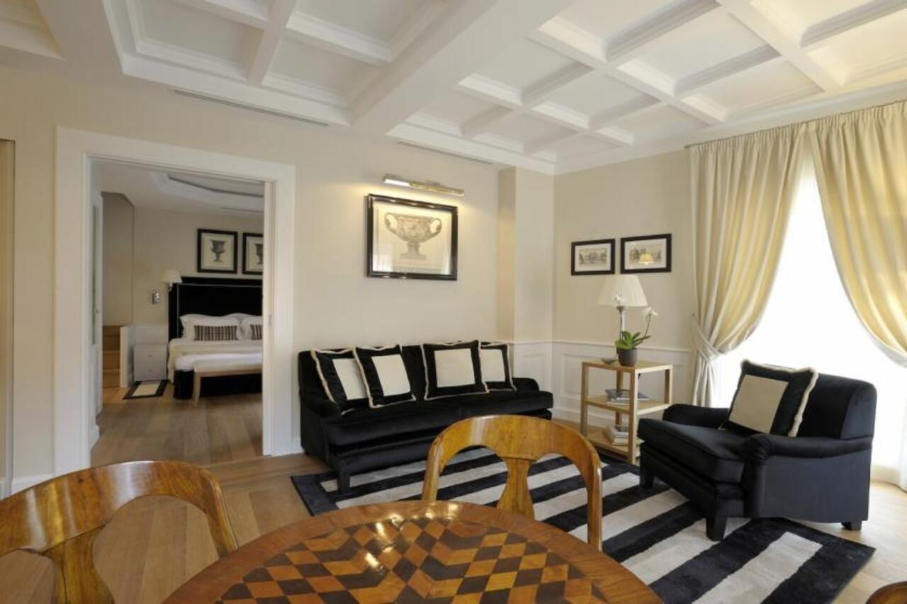 Trevi Palace Luxury Inn Рим Екстериор снимка