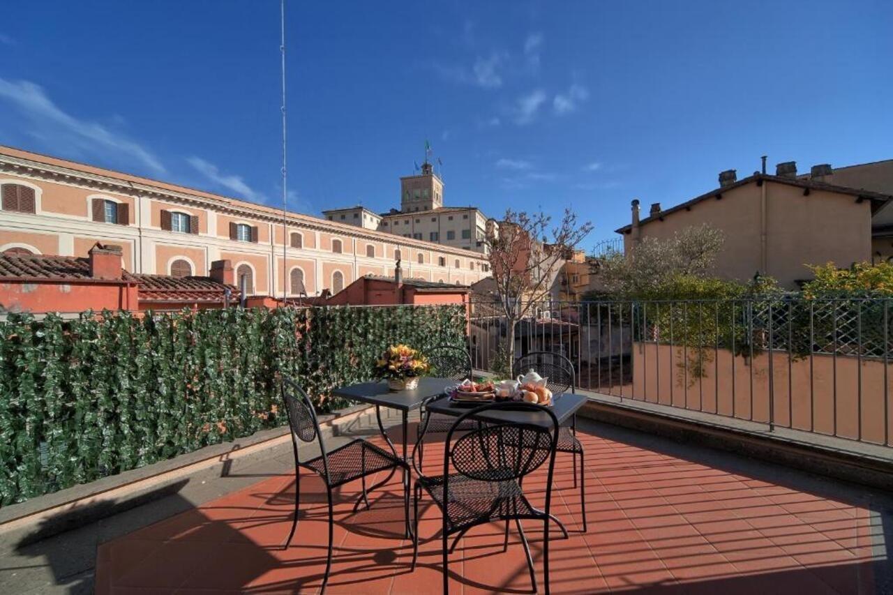 Trevi Palace Luxury Inn Рим Екстериор снимка