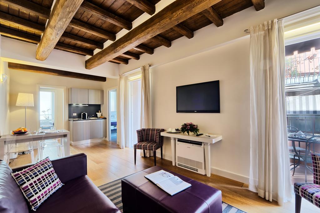 Trevi Palace Luxury Inn Рим Екстериор снимка